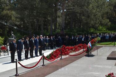 Yasamal rayon ictimaiyyəti Ulu Öndərin əziz xatirəsini yad edib