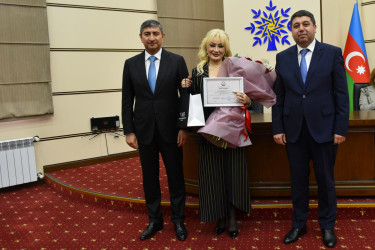 Yasamal rayonu Ulu Öndərin əziz xatirəsini uca tutur