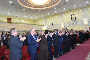 Yasamal rayonunda Prezident İlham Əliyevin Yeni Azərbaycan Partiyasının VIII Qurultayındakı nitqindən irəli gələn vəzifələr müzakirə olunub