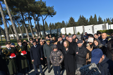 Azərbaycanın Milli Qəhrəmanı Şahin Tağıyev dəfn olunub