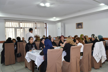 Təzə Pir məscidində şəhidlərimizin ruhuna ehsan süfrəsi açılıb